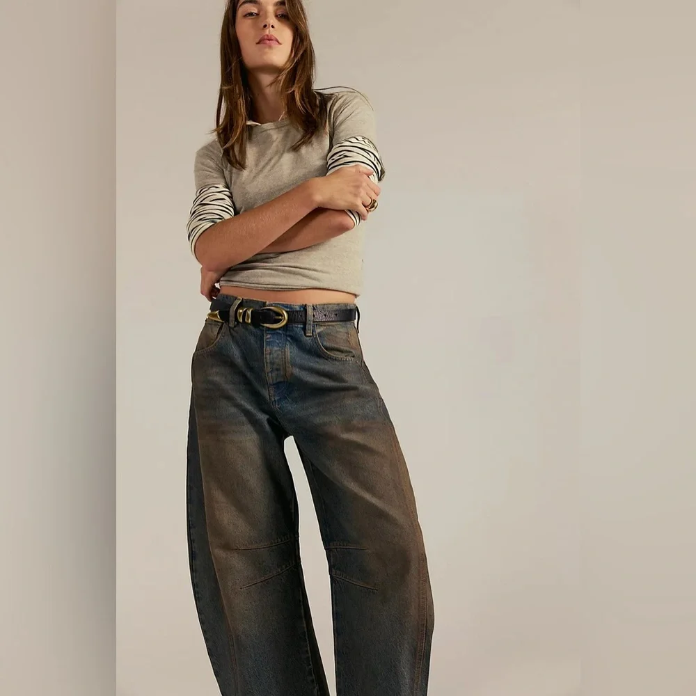 NWT* - We The Free Barrel Jeans - Mid Rise - Lost In The Desert - Size 32 - Picture 4 of 16